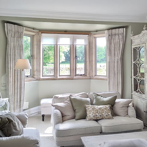 A Beginnerâ€™s Guide to Measuring Bay Windows for Curtains
