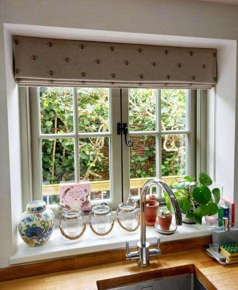 JF Bees Linen Roman Blind