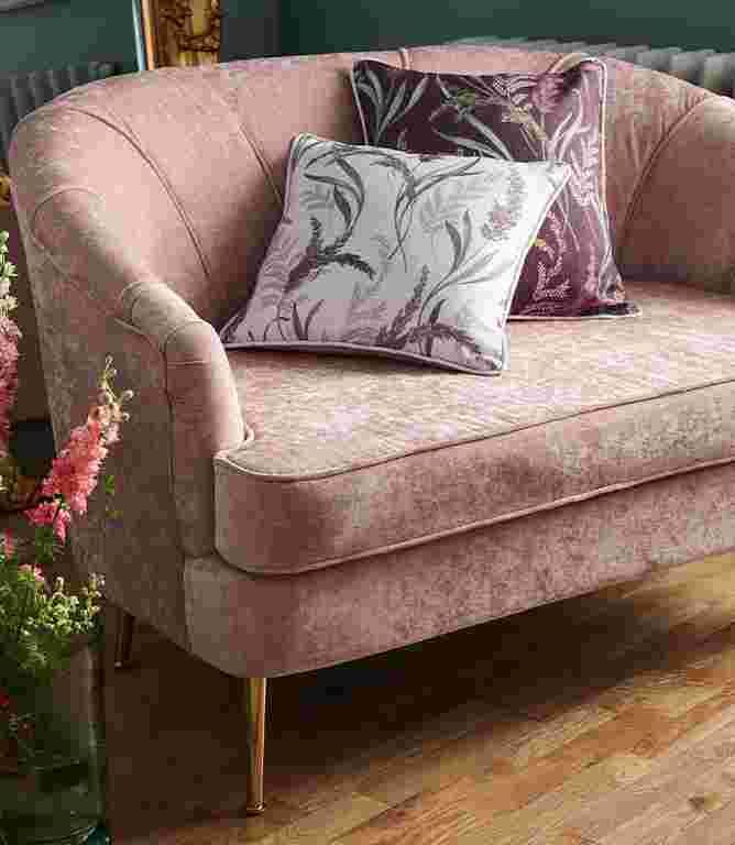 Belgravia FR Fabric / Red Belgravia FR Fabric / Red