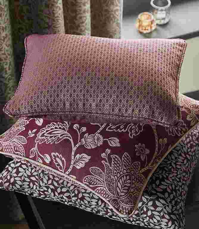 Ellis FR Fabric / Raspberry Ellis FR Fabric / Raspberry