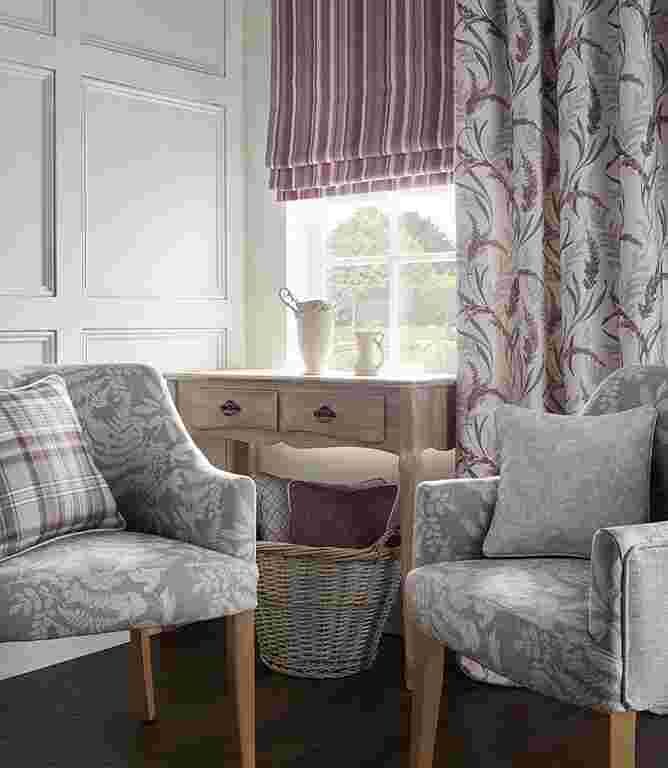 Susanna FR  Fabric / Garnet Susanna FR  Fabric / Garnet