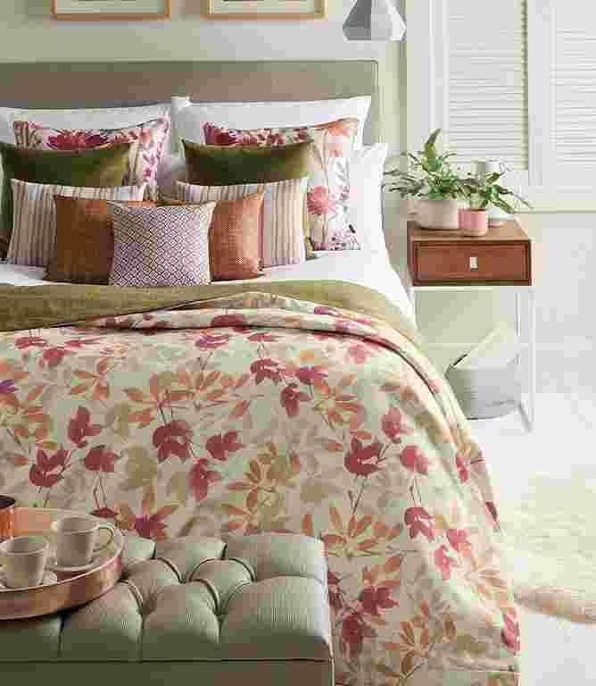 Fleur FR Upholstery Fabric / Mulberry Fleur FR Upholstery Fabric / Mulberry