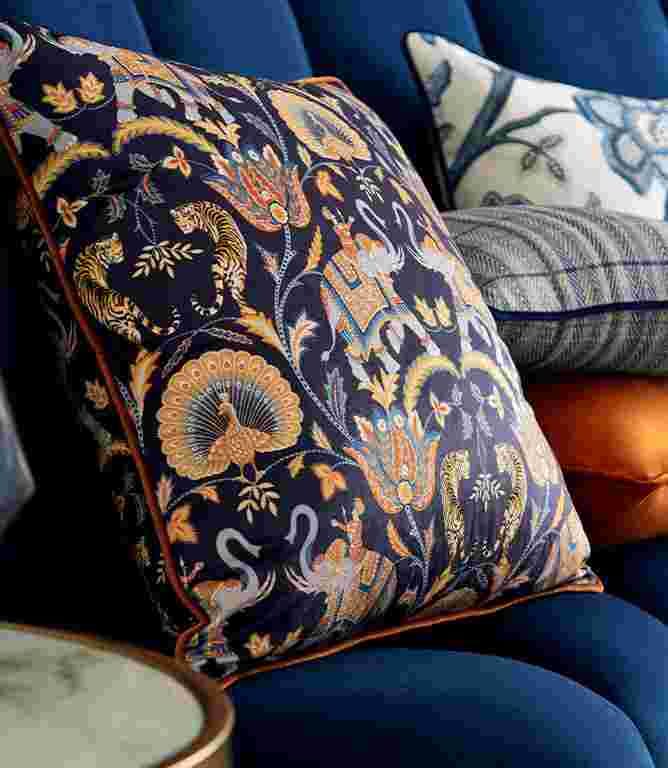 Elephas FR Upholstery Fabric / Sapphire Elephas FR Upholstery Fabric / Sapphire